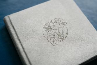 Hochzeitsalbum mit Logo 